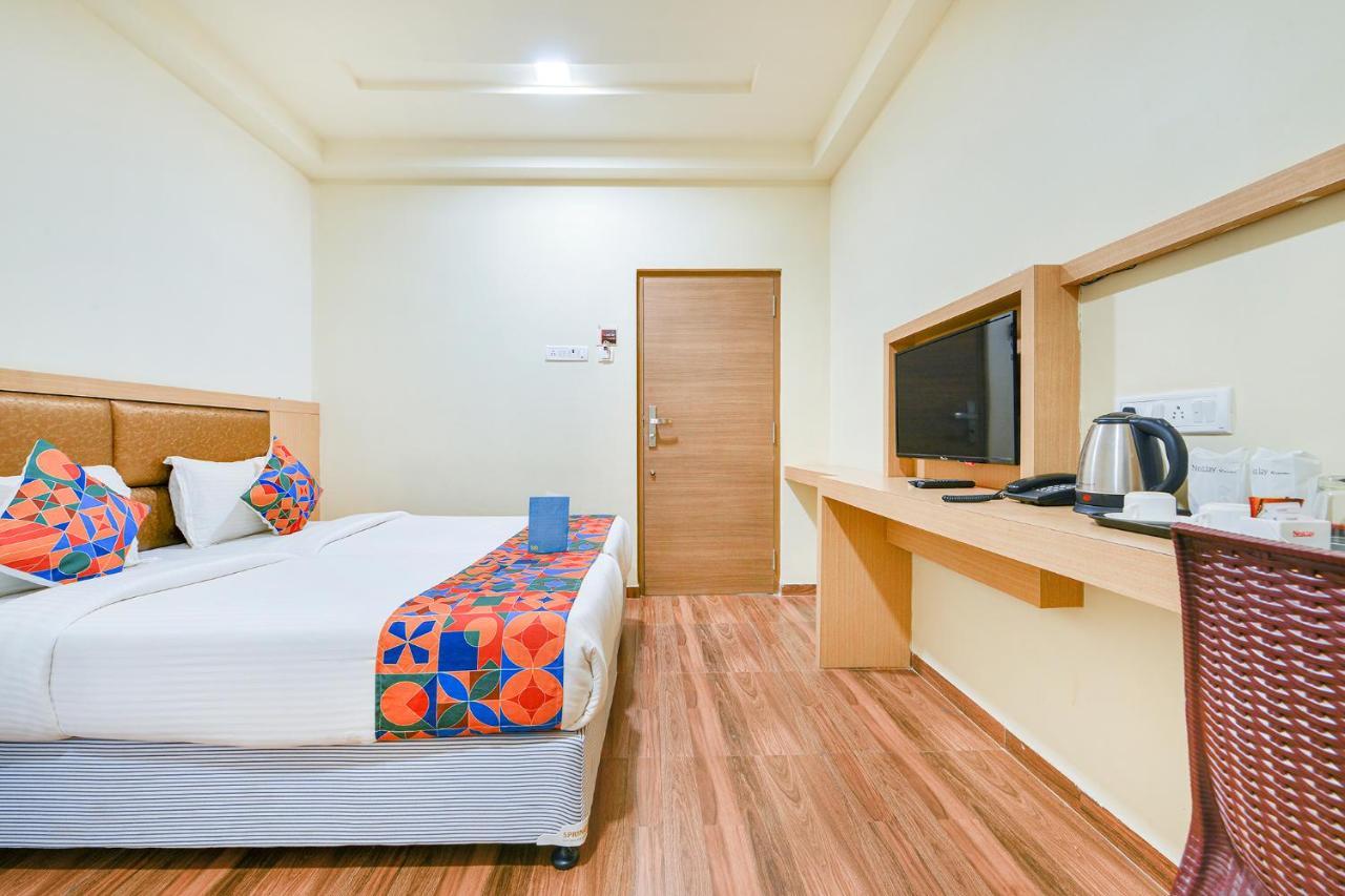 Nestlay Rooms Vanagaram Chennai Dış mekan fotoğraf